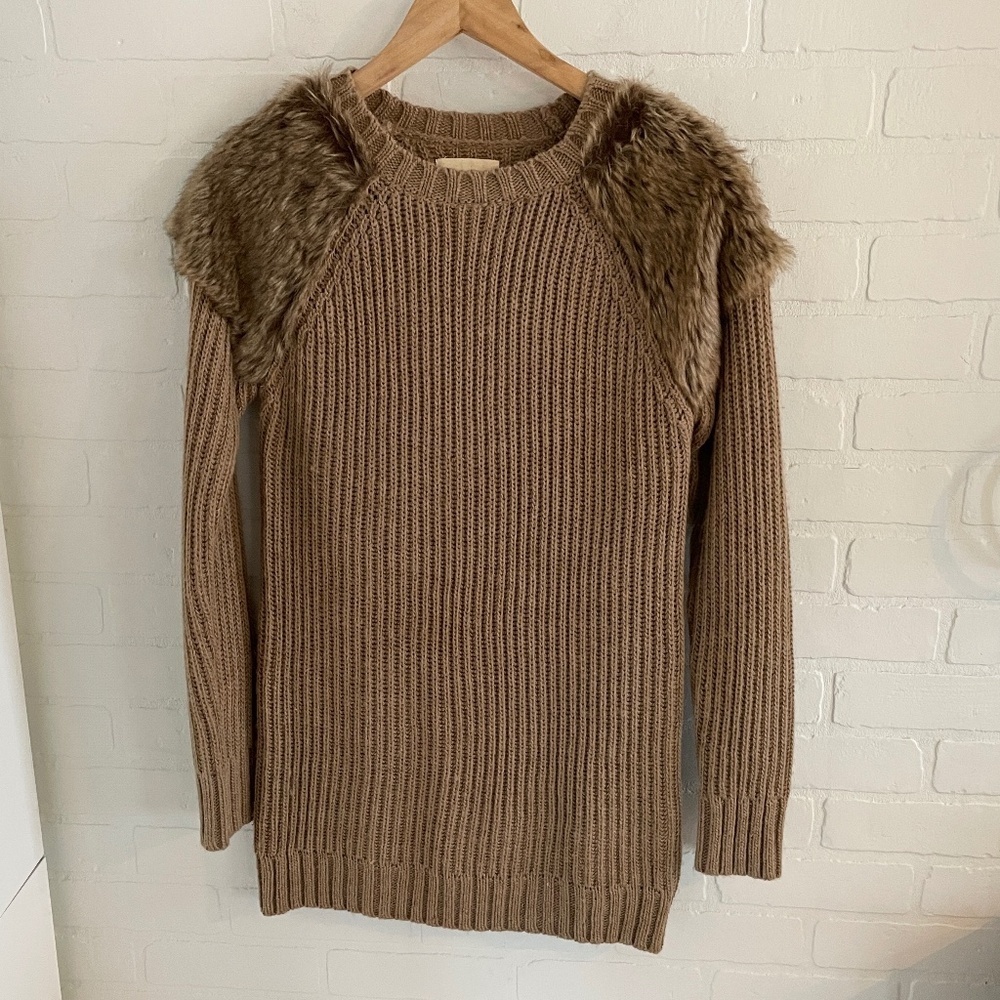 Zara knit Women’s Knit Dress/Tunic/Sweater Wool Mohair Blend Faux fur Tan Sz M